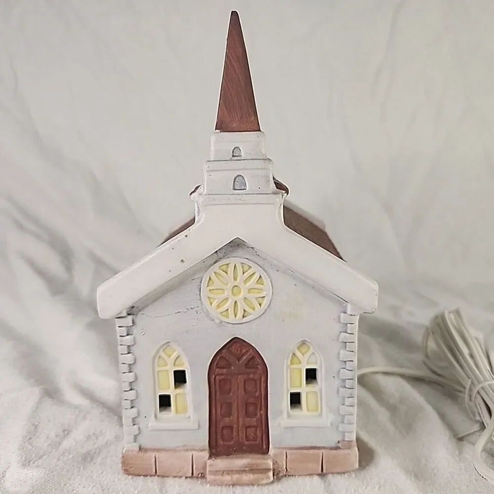 House Americana Porcelain Collectible Church 1991 Lighted Vintage NEW Retired